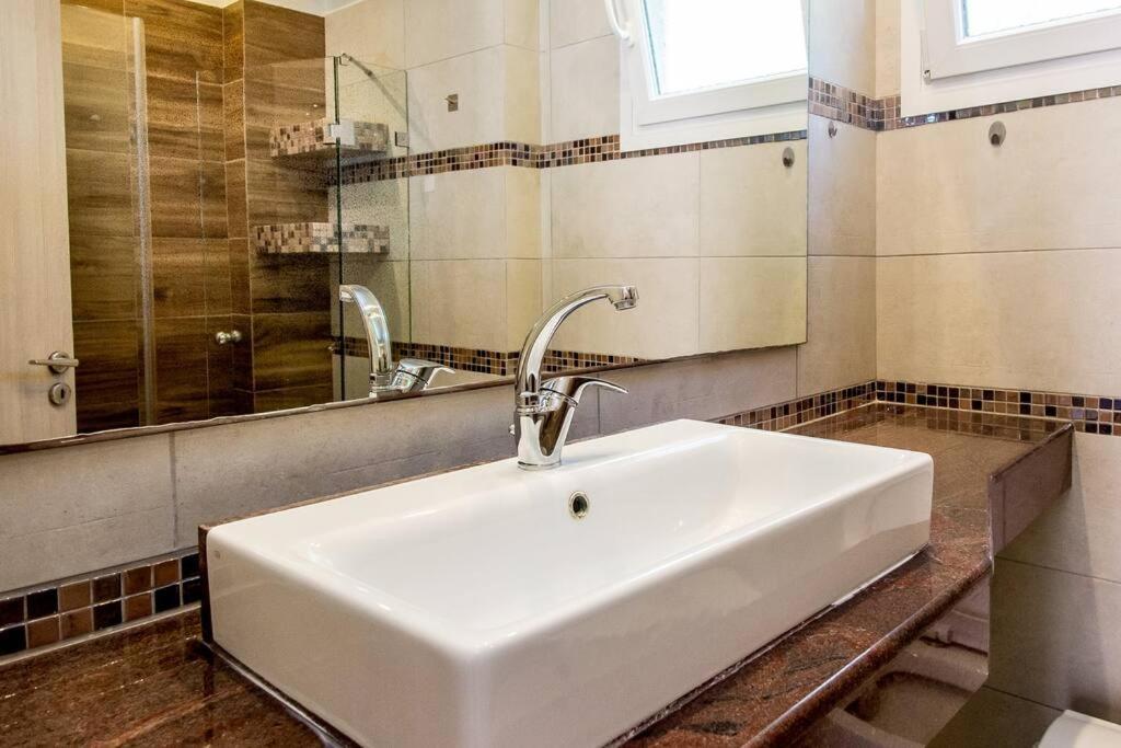Joana Apartment アルゴストリオン エクステリア 写真